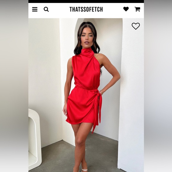 Chic Scarlet Mini Dress - Picture 1 of 5